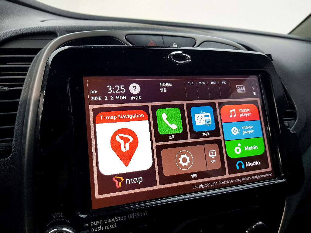 SAMSUNG QM3 - Vista 11