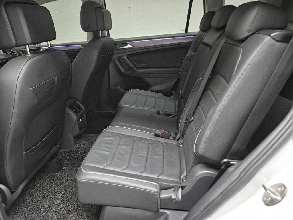 Volkswagen Tiguan - Vista 12