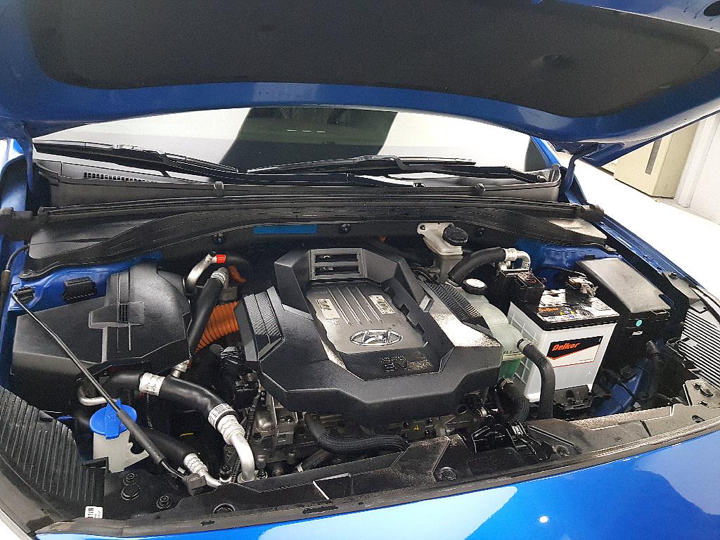 HYUNDAI Ioniq - Vista 6