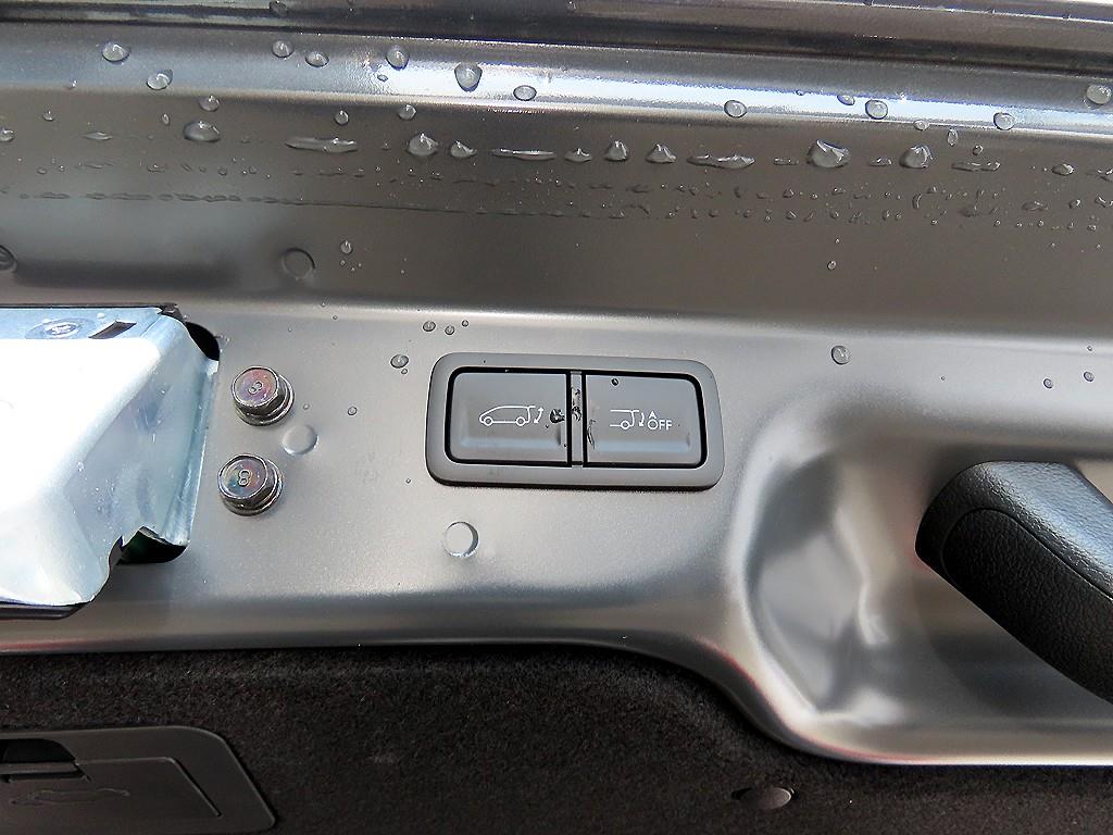 HYUNDAI Staria 2025 Gris - Importación desde Corea - HF Imports Iquique - Foto 18