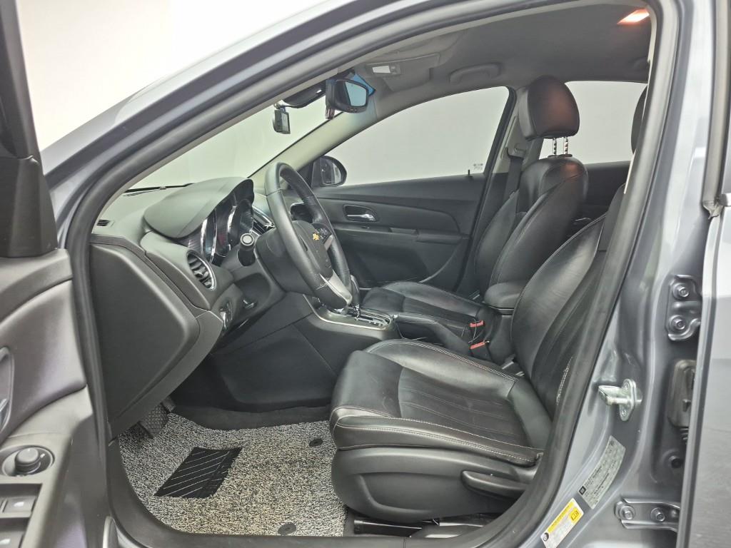 Chevrolet Cruise - Vista 11