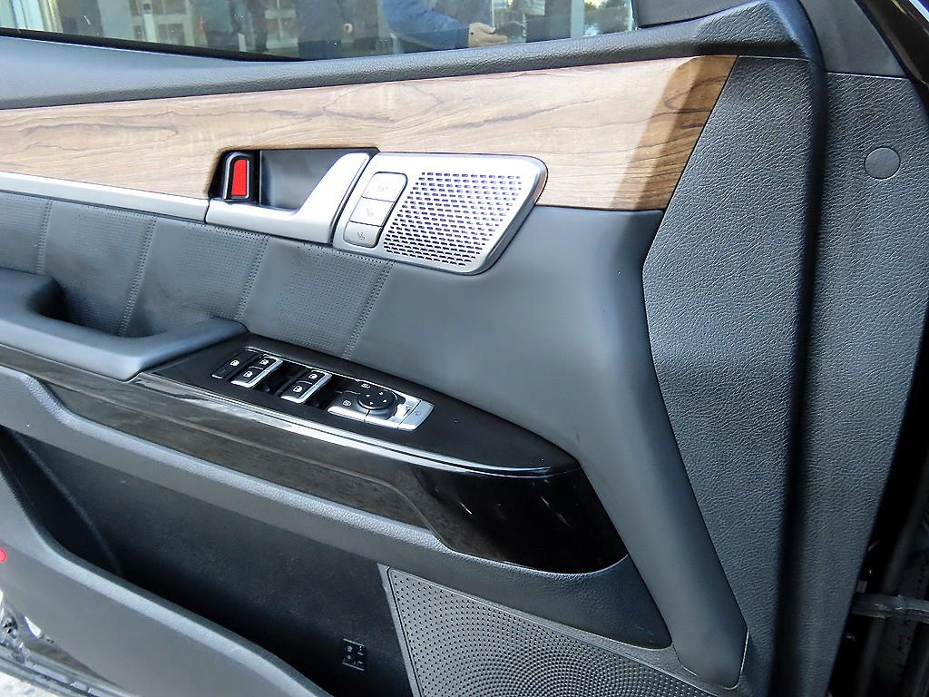 KIA Mohave - Vista 12