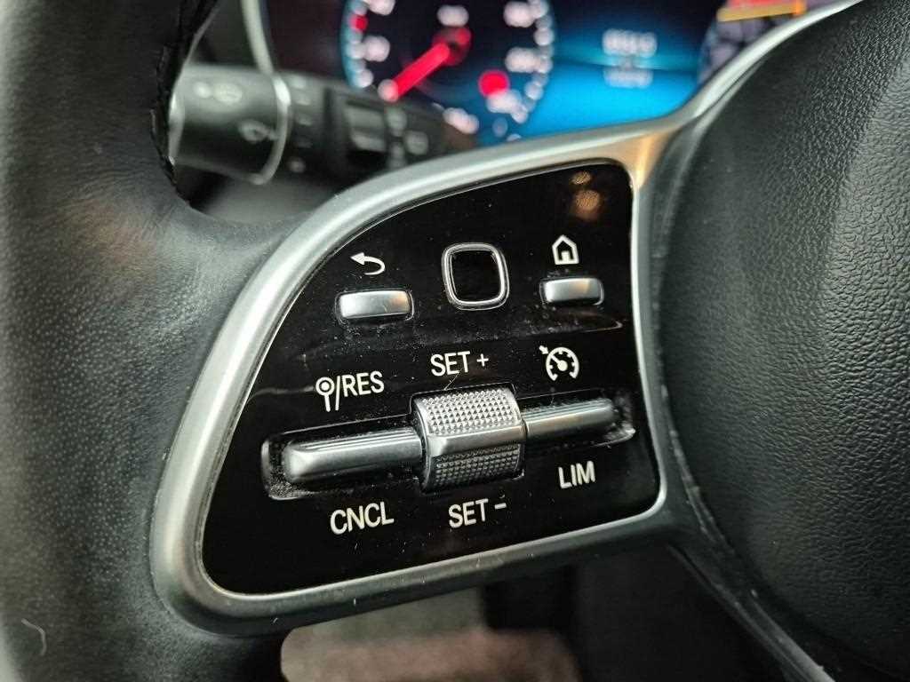 Mercedes Benz GLC Class 2020 Blanco - Importación desde Corea - HF Imports Iquique - Foto 16