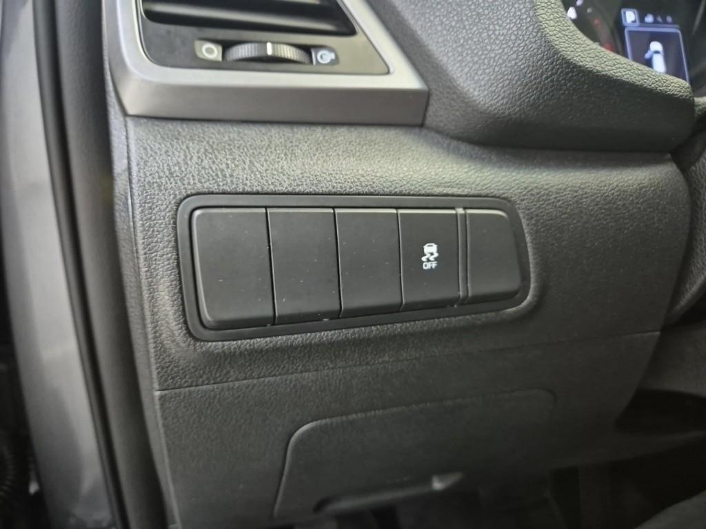 HYUNDAI Tucson 2018 Gris - Importación desde Corea - HF Imports Iquique - Foto 16