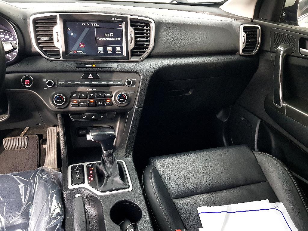 KIA Sportage - Vista 10