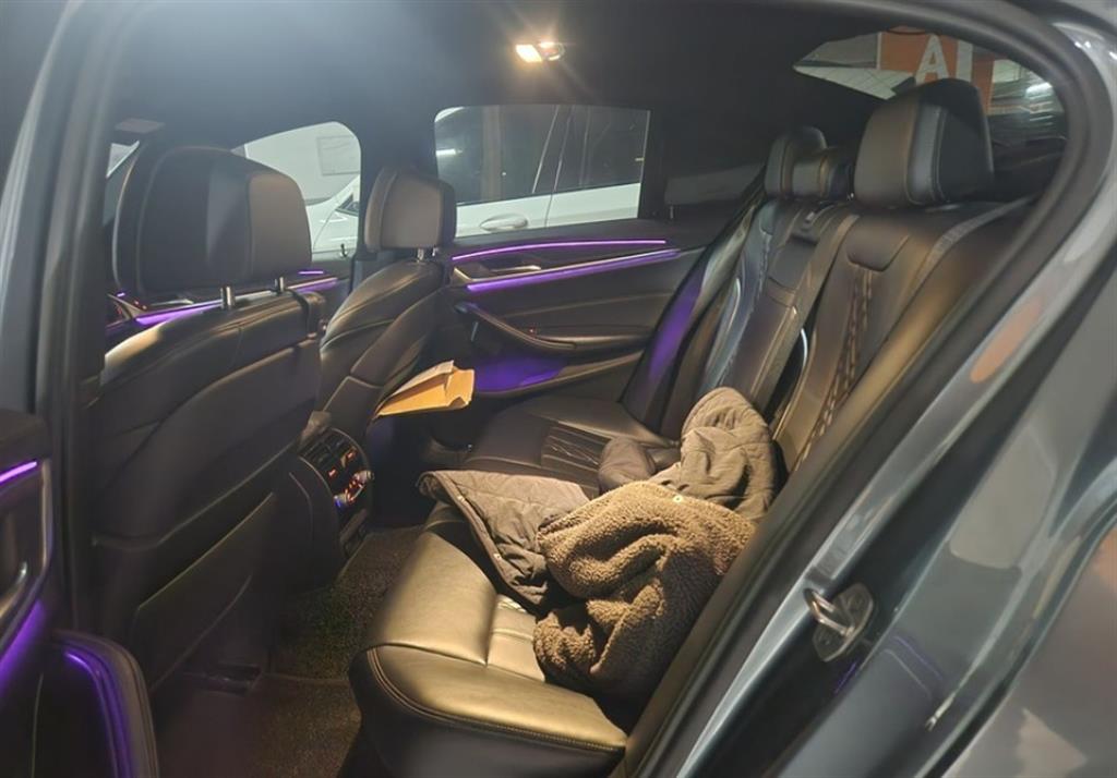 BMW 5 Series - Vista 10