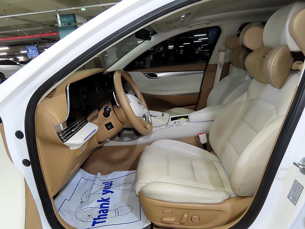 HYUNDAI Grandeur - Vista 6