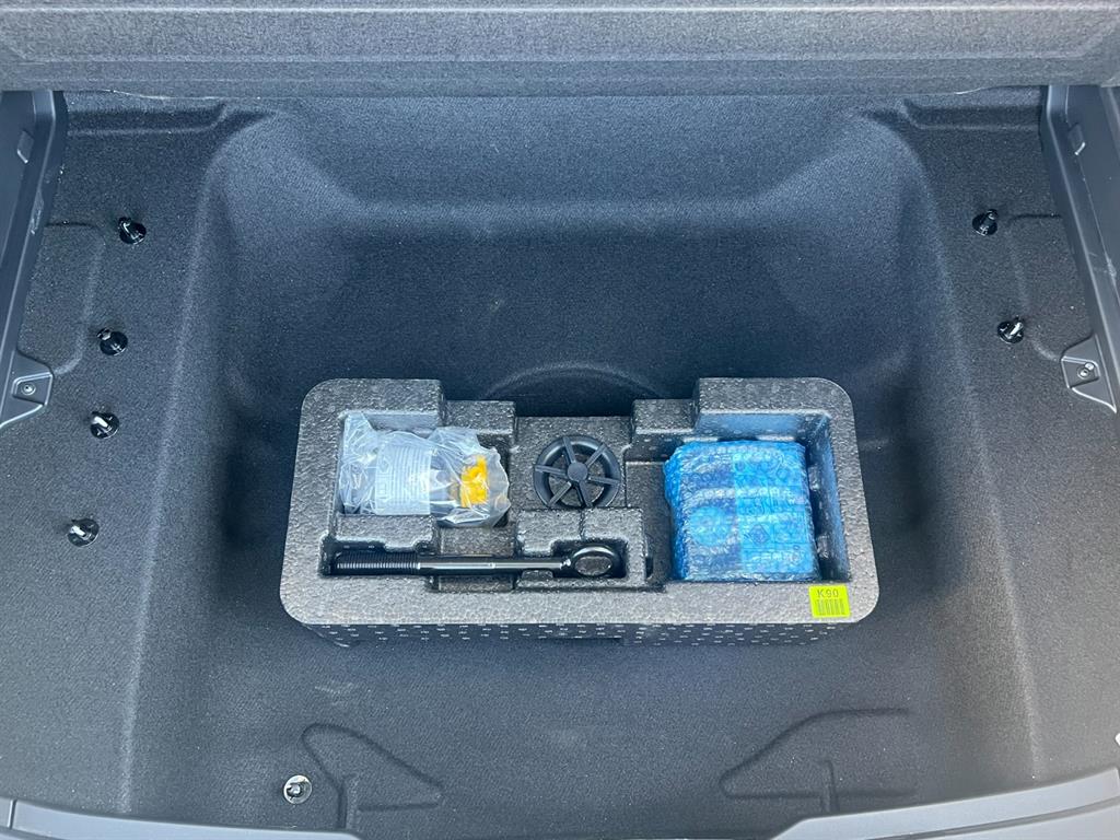 KIA Niro 2024 Blanco - Importación desde Corea - HF Imports Iquique - Foto 17