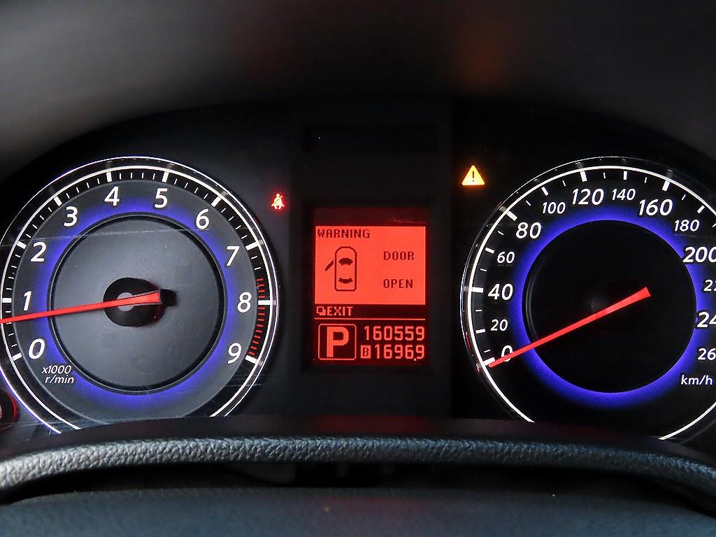 Infiniti G - Vista 9