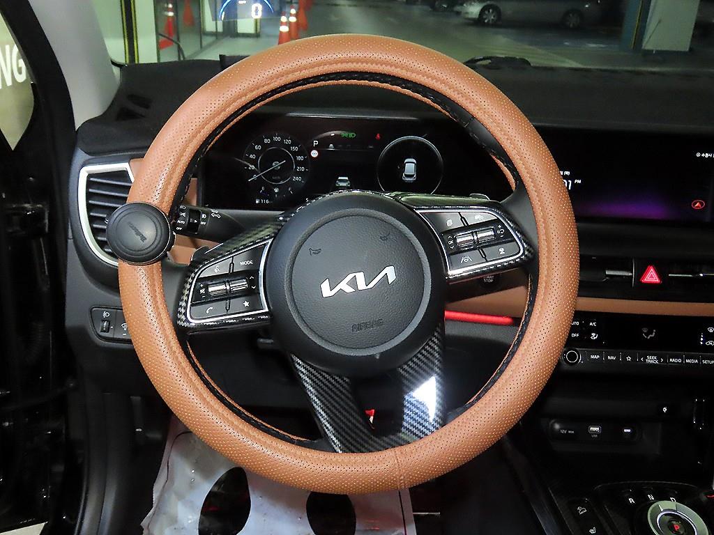 KIA Seltos - Vista 8