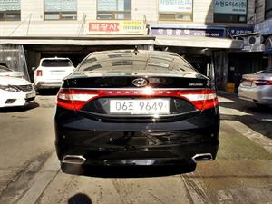 HYUNDAI Grandeur - Vista 6