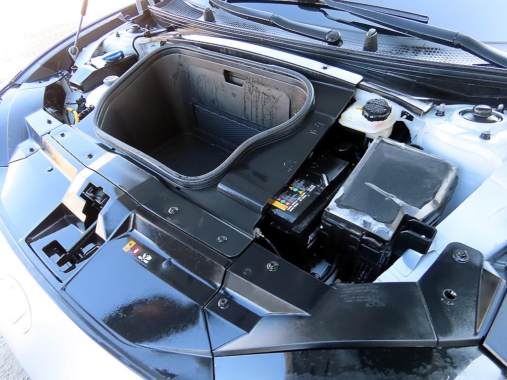 HYUNDAI Ioniq 6 2023 Gold color - Importación desde Corea - HF Imports Iquique - Foto 19