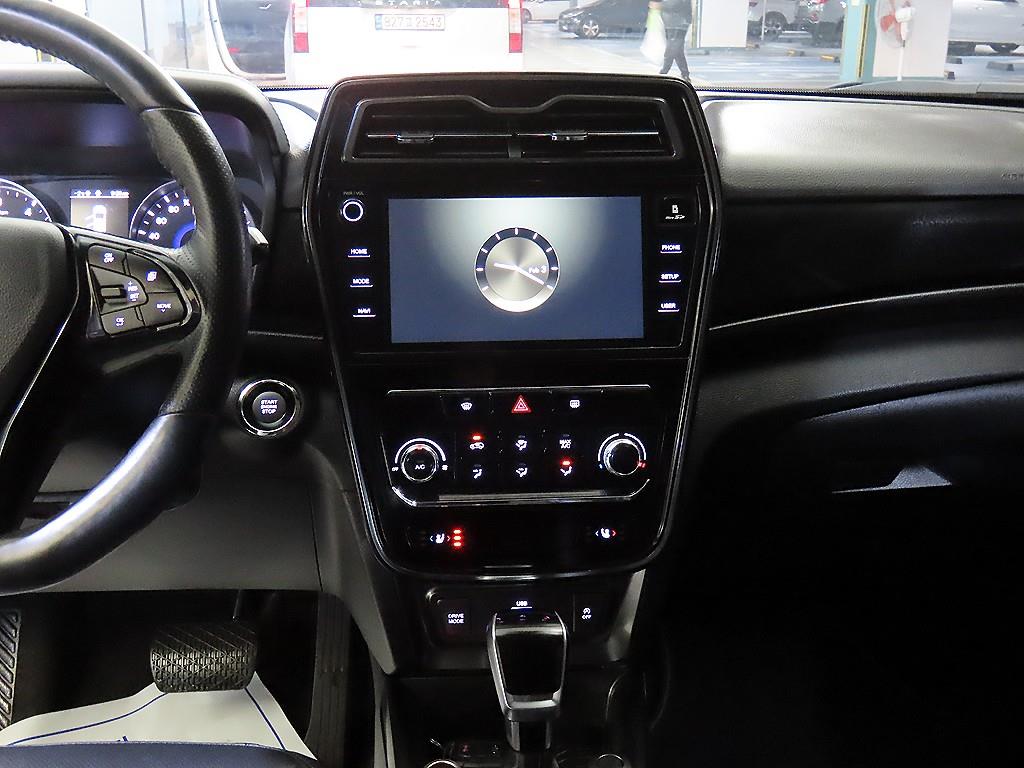 Ssangyong Tivoli - Vista 11