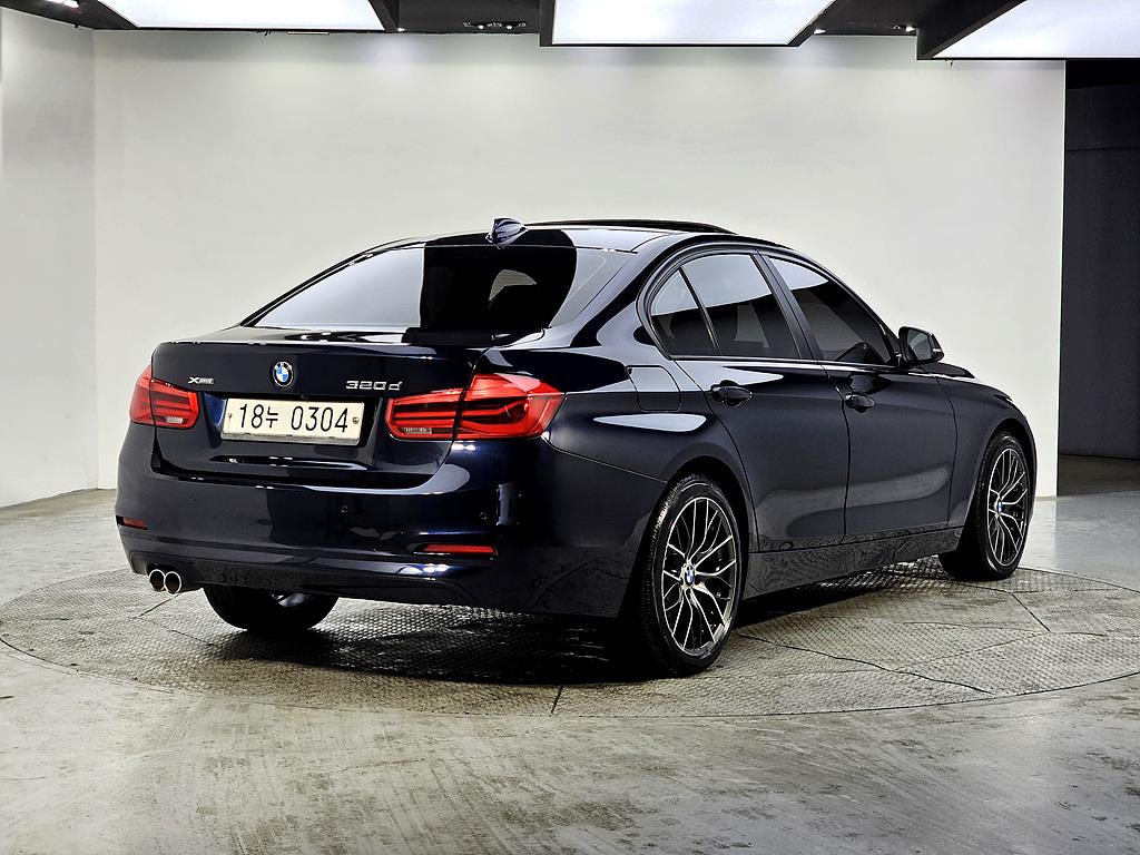 BMW 3 series - Vista 4