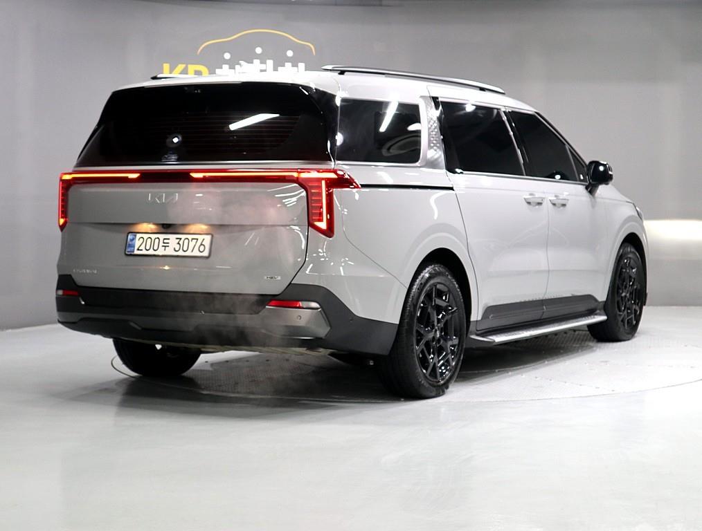 KIA Carnival - Vista 3