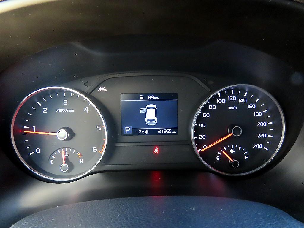 KIA Sportage - Vista 9