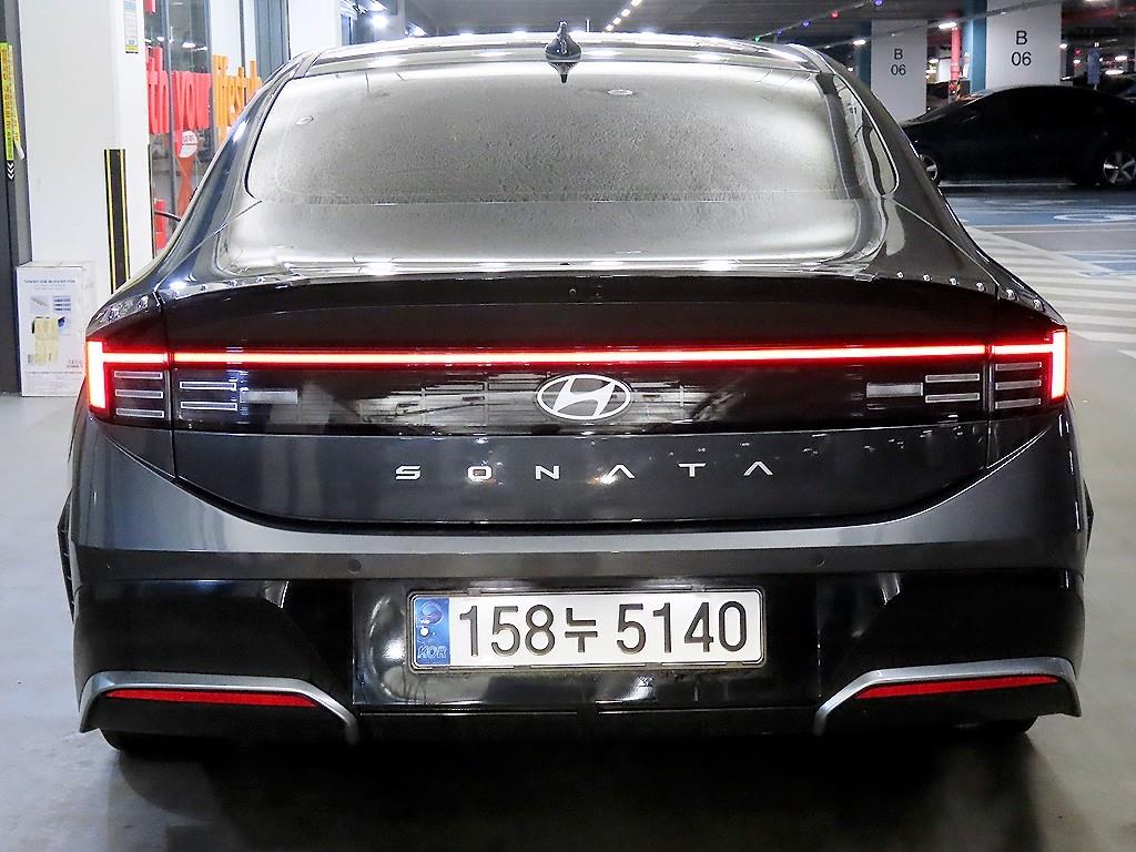 HYUNDAI Sonata - Vista 5