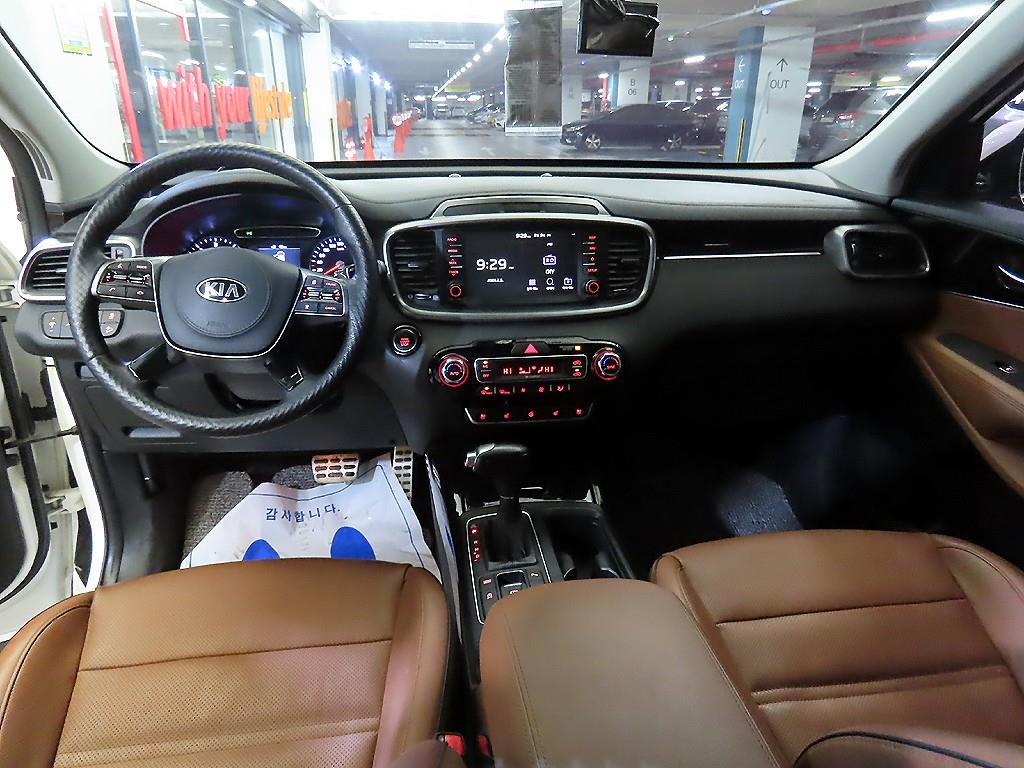 KIA Sorento - Vista 10