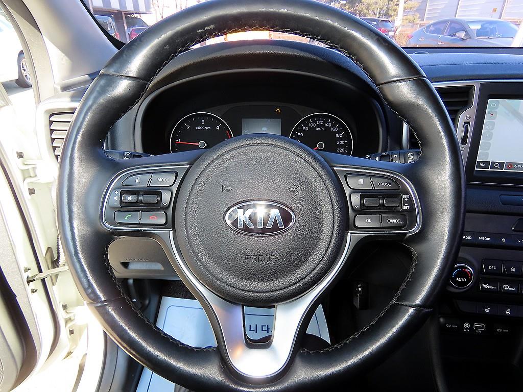 KIA Sportage - Vista 8