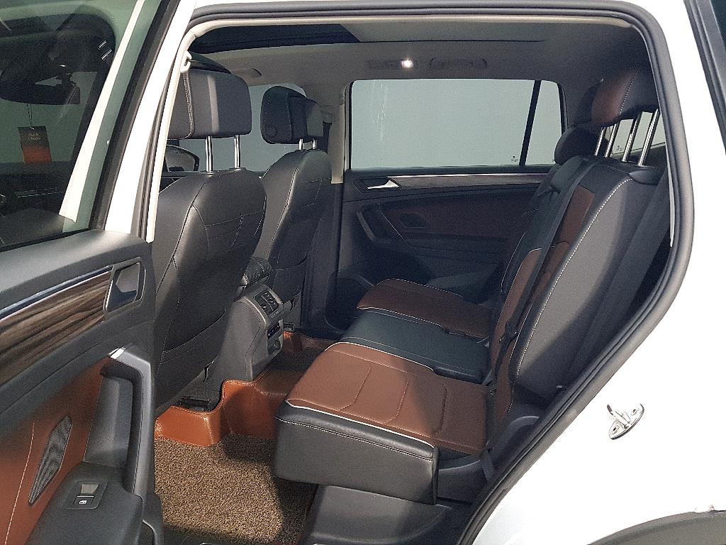 Volkswagen Tiguan - Vista 9