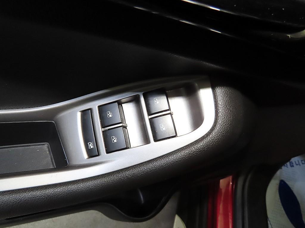 Chevrolet Orlando 2012 Rojo - Importación desde Corea - HF Imports Iquique - Foto 13