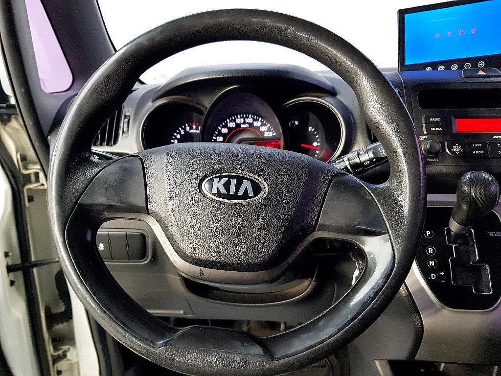 KIA Ray 2017 Blanco - Importación desde Corea - HF Imports Iquique - Foto 13