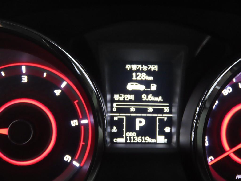 Ssangyong Tivoli - Vista 8