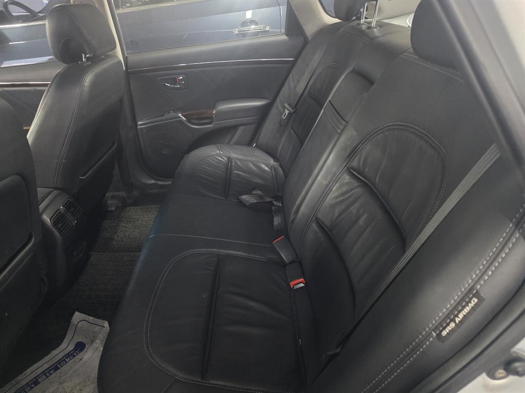 HYUNDAI Grandeur - Vista 8