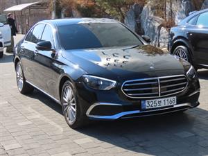 Mercedes Benz E class - Vista 4