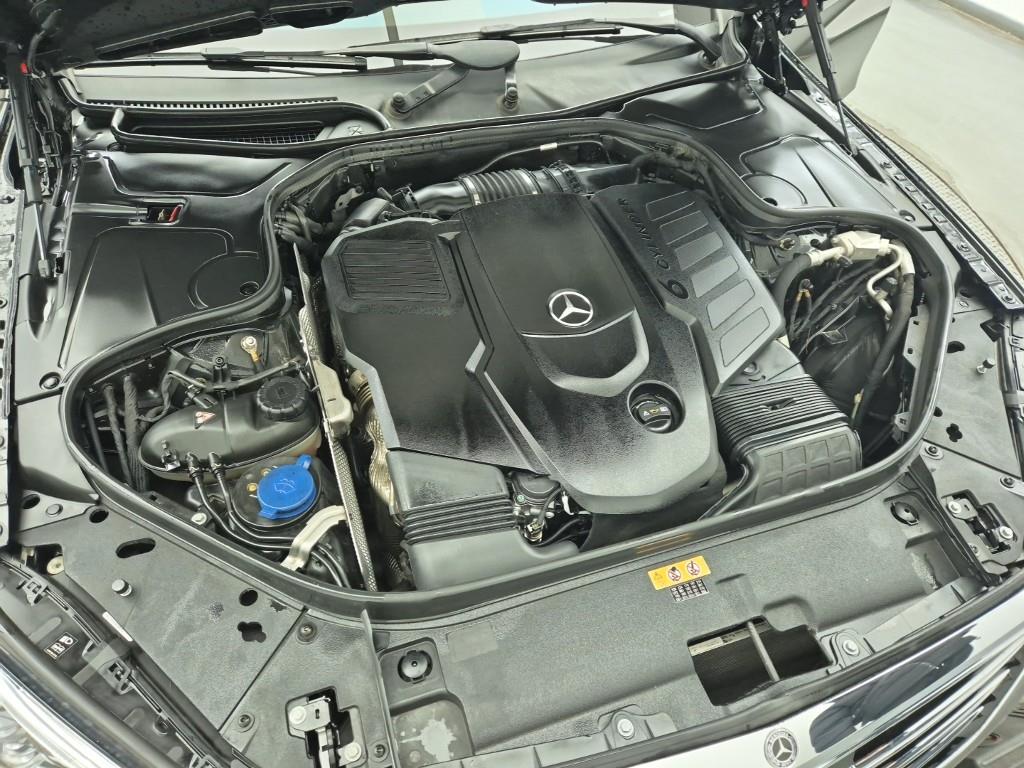 Mercedes Benz S Class - Vista 6