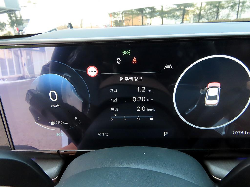 HYUNDAI Grandeur - Vista 9