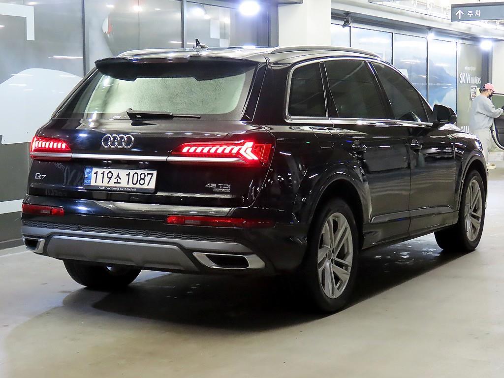 Audi Q7 - Vista 4