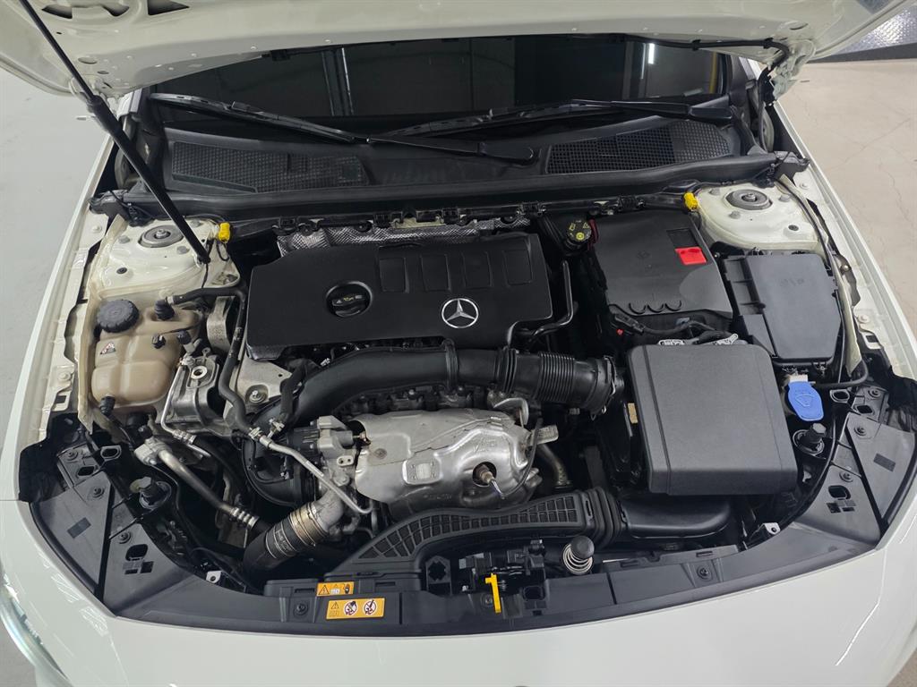 Mercedes Benz A Class 2020 Blanco - Importación desde Corea - HF Imports Iquique - Foto 17