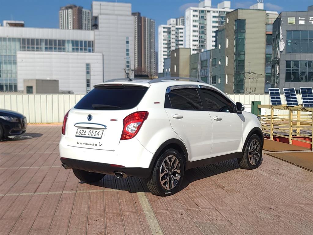 Ssangyong Korando - Vista 4