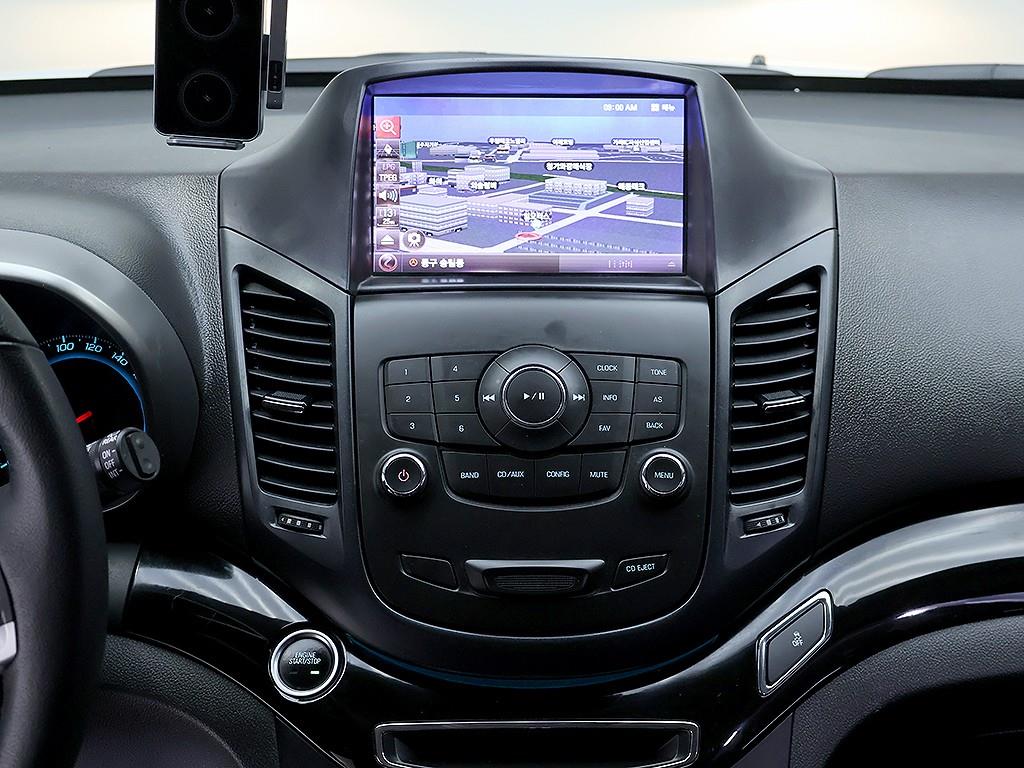 Chevrolet Orlando 2018 Blanco - Importación desde Corea - HF Imports Iquique - Foto 8