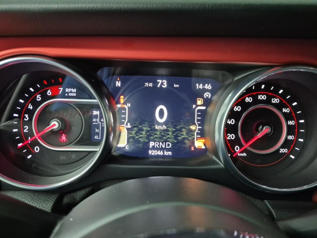 Jeep Wrangler - Vista 7