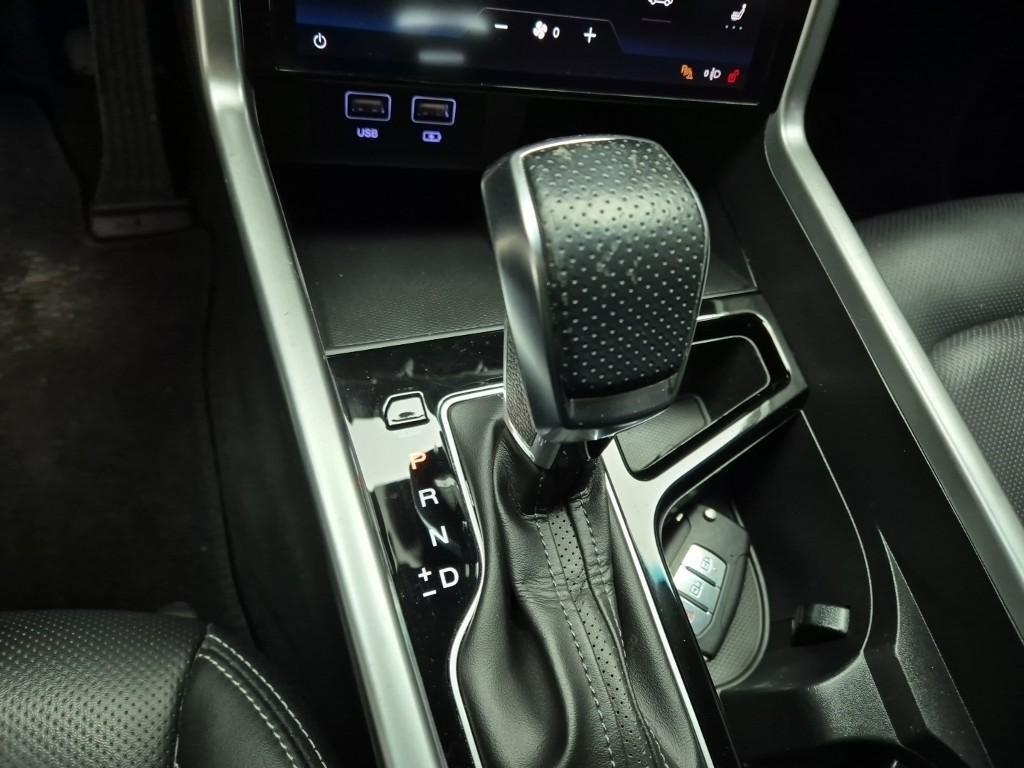 Ssangyong Torres - Vista 7