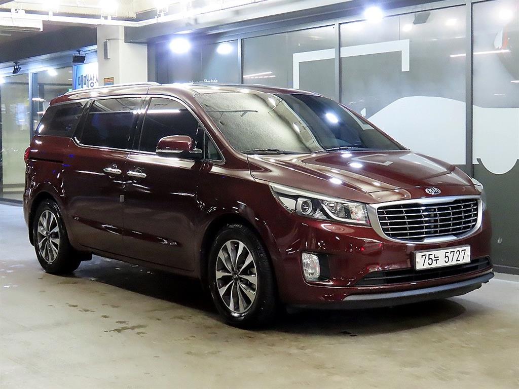 KIA Carnival 2015 Rojo - Importación desde Corea - HF Imports Iquique - Foto 1