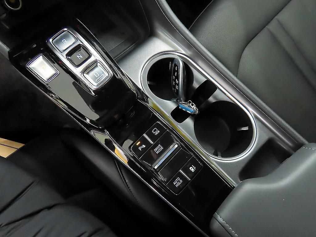 HYUNDAI Sonata - Vista 10