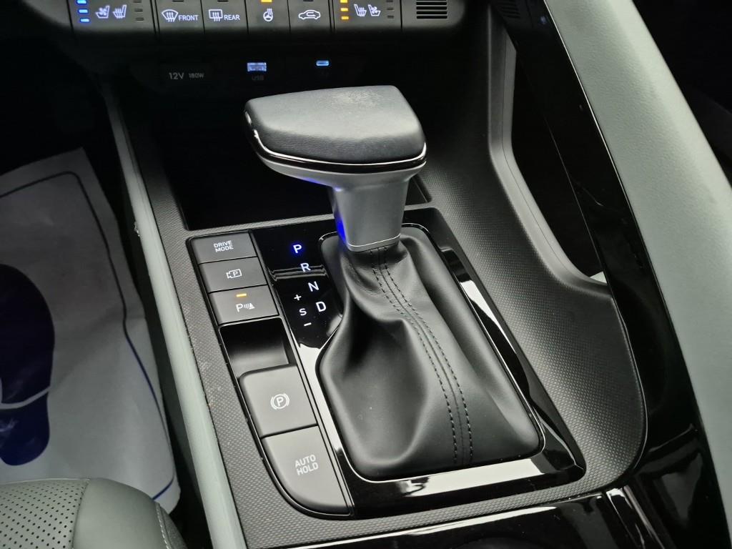 HYUNDAI Avante - Vista 8