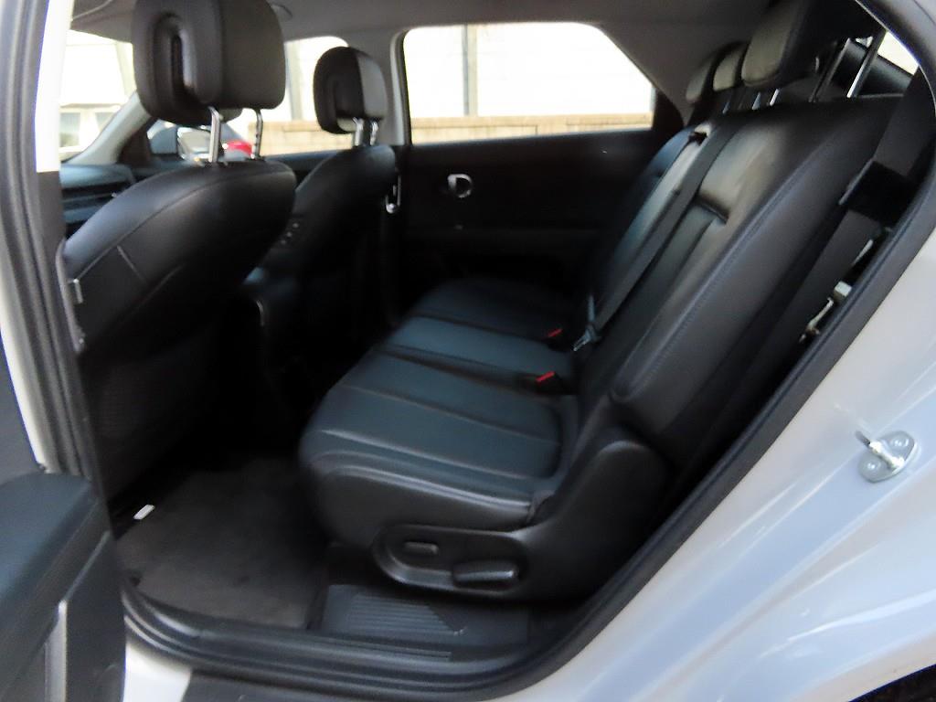 HYUNDAI Ioniq 5 - Vista 6