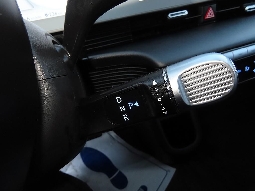 HYUNDAI Ioniq 5 - Vista 10