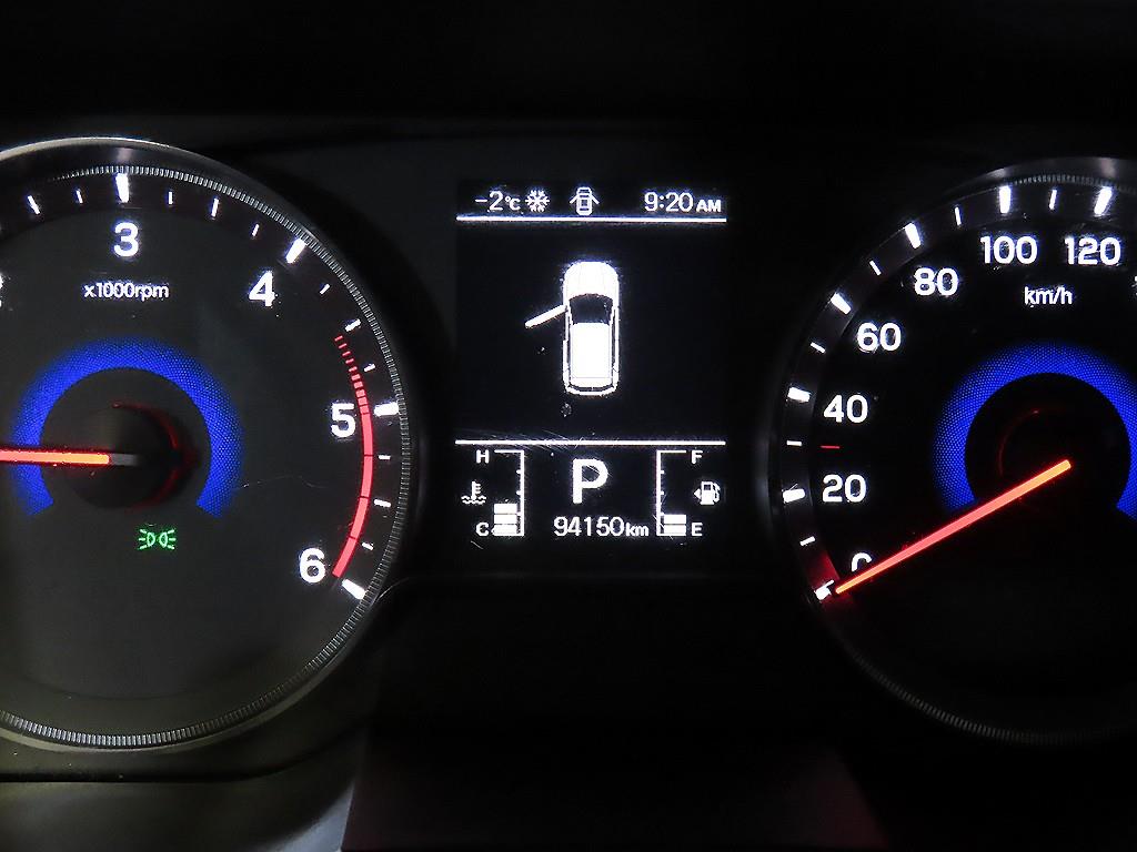 Ssangyong Tivoli - Vista 9