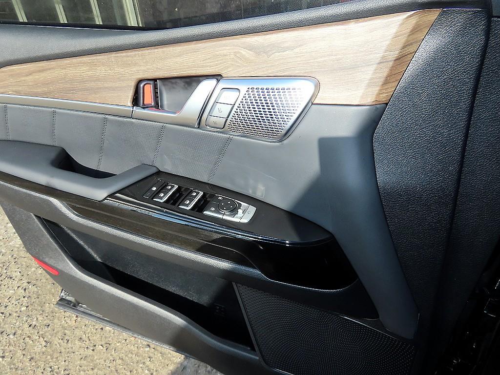 KIA Mohave - Vista 11