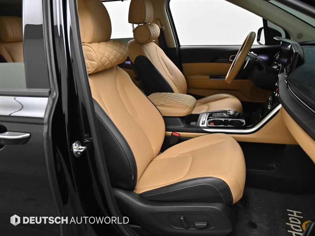 KIA Carnival - Vista 10