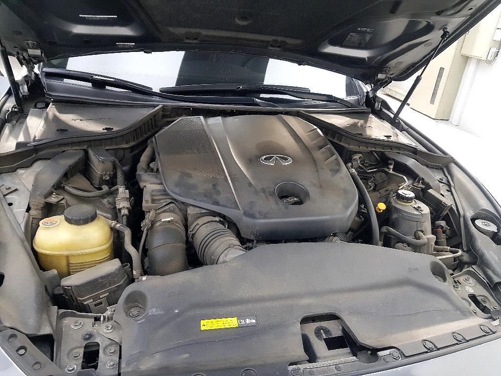 Infiniti Q - Vista 6