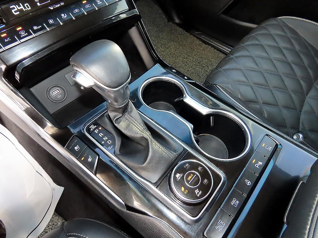 KIA Mohave - Vista 10