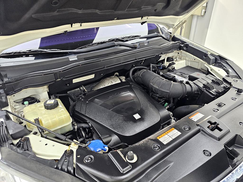 Ssangyong Korando - Vista 6