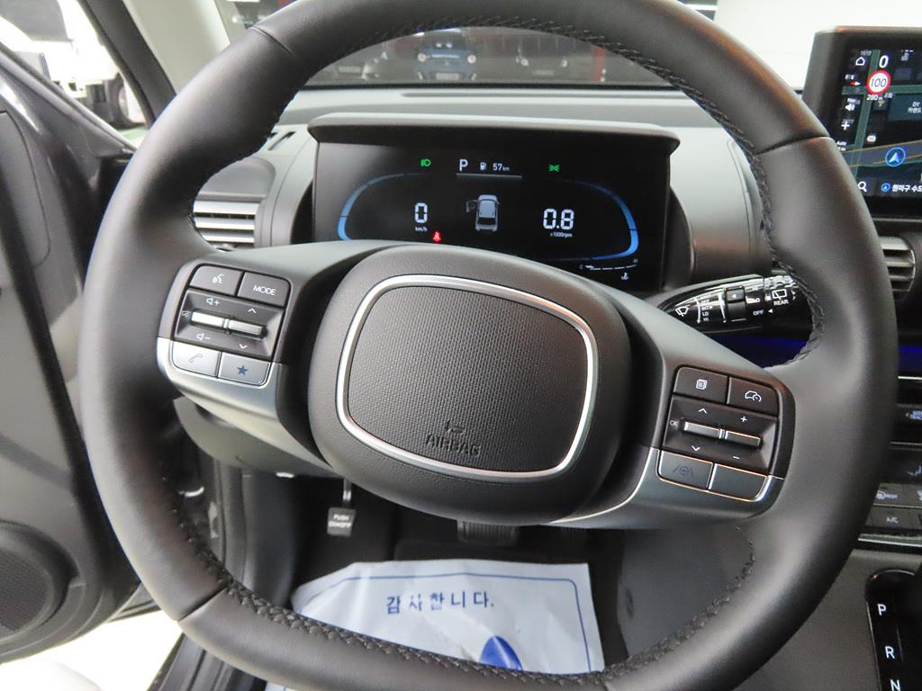 HYUNDAI Casper - Vista 8