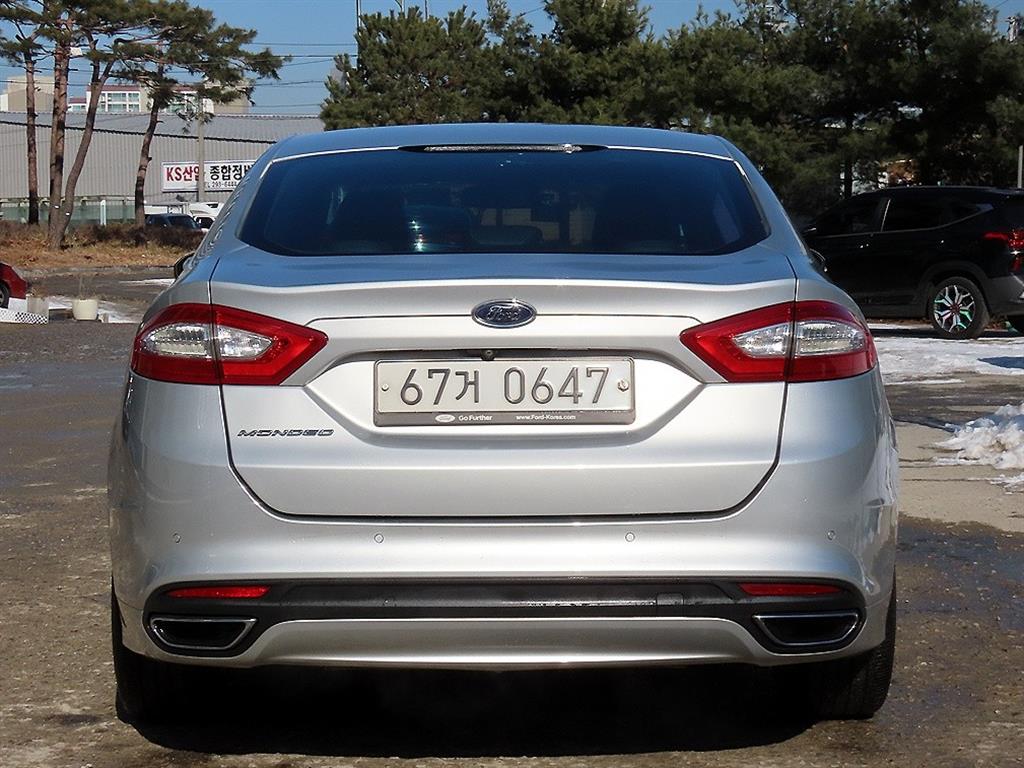 Ford Mondeo - Vista 4